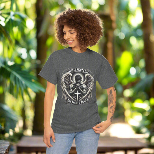 Christian Tee - Prayer Fights Sin Design